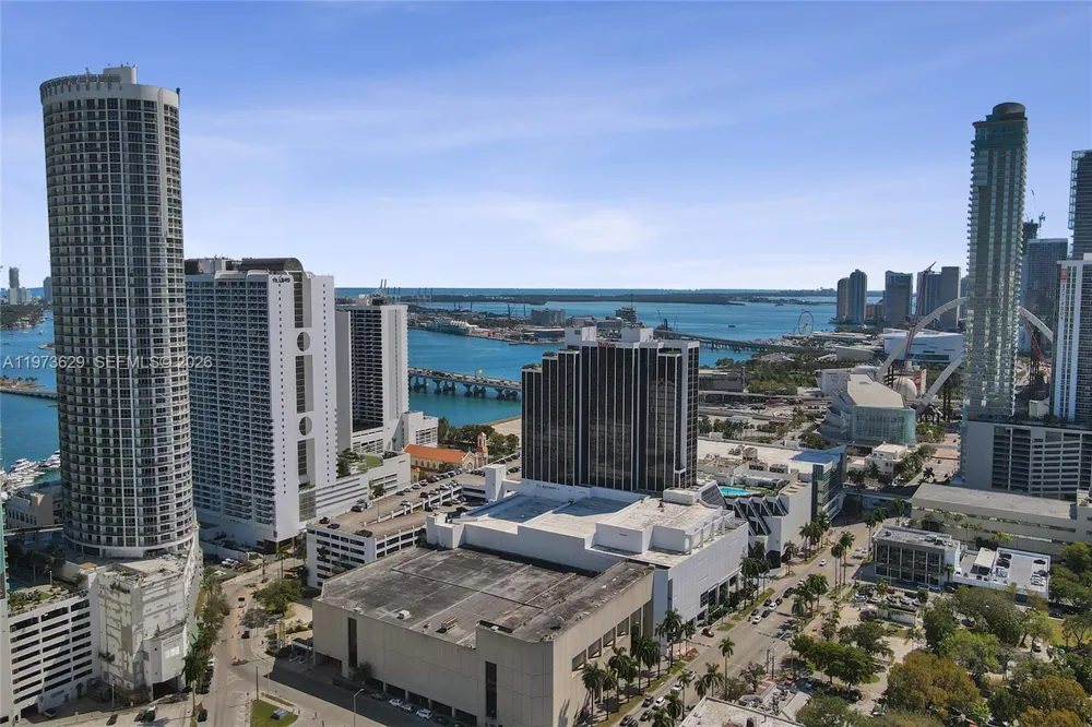 1750 Bayshore Dr #2510 Miami, FL 33132