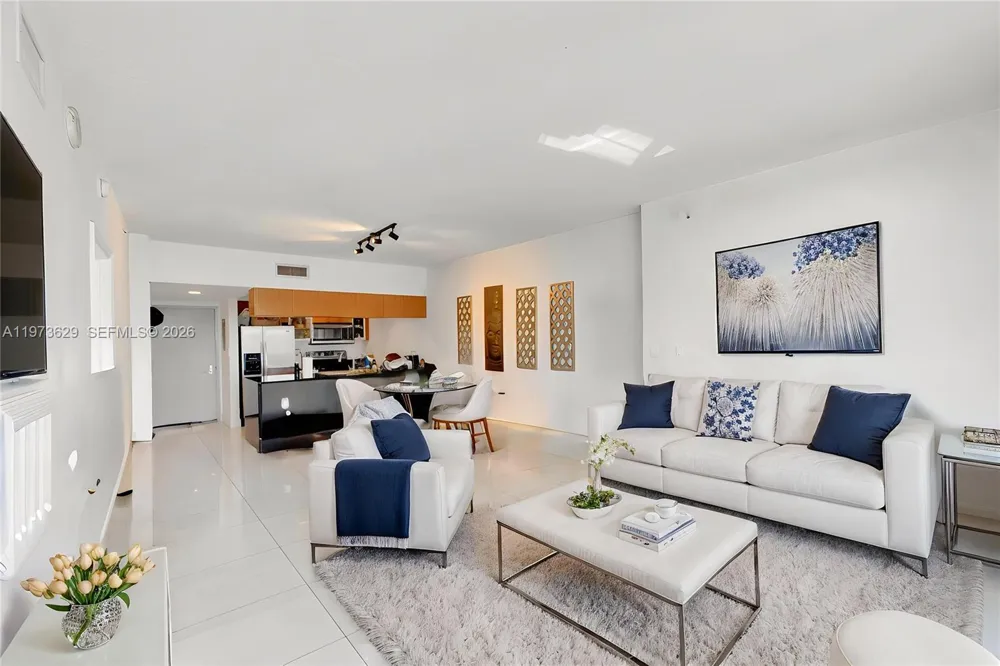 1750 Bayshore Dr #2510 Miami, FL 33132