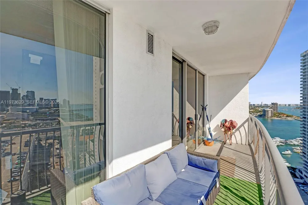 1750 Bayshore Dr #2510 Miami, FL 33132