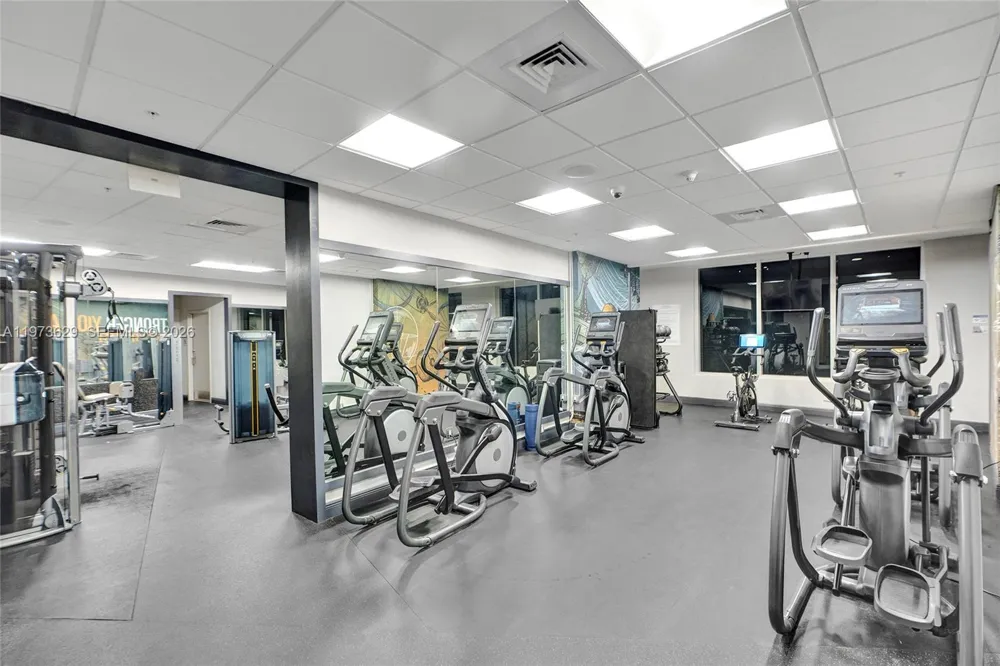 1750 Bayshore Dr #2510 Miami, FL 33132