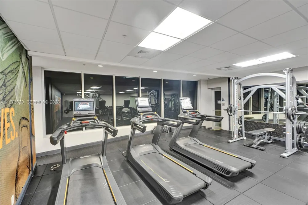 1750 Bayshore Dr #2510 Miami, FL 33132