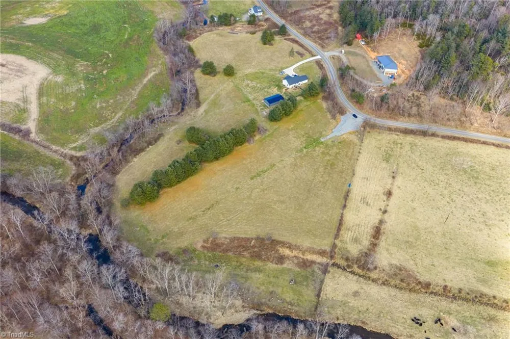 8000 Longbottom Road Hays, NC 28635