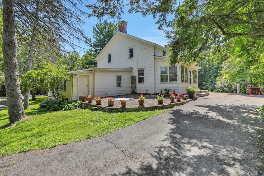 441 Ohioville Road New Paltz, NY 12561
