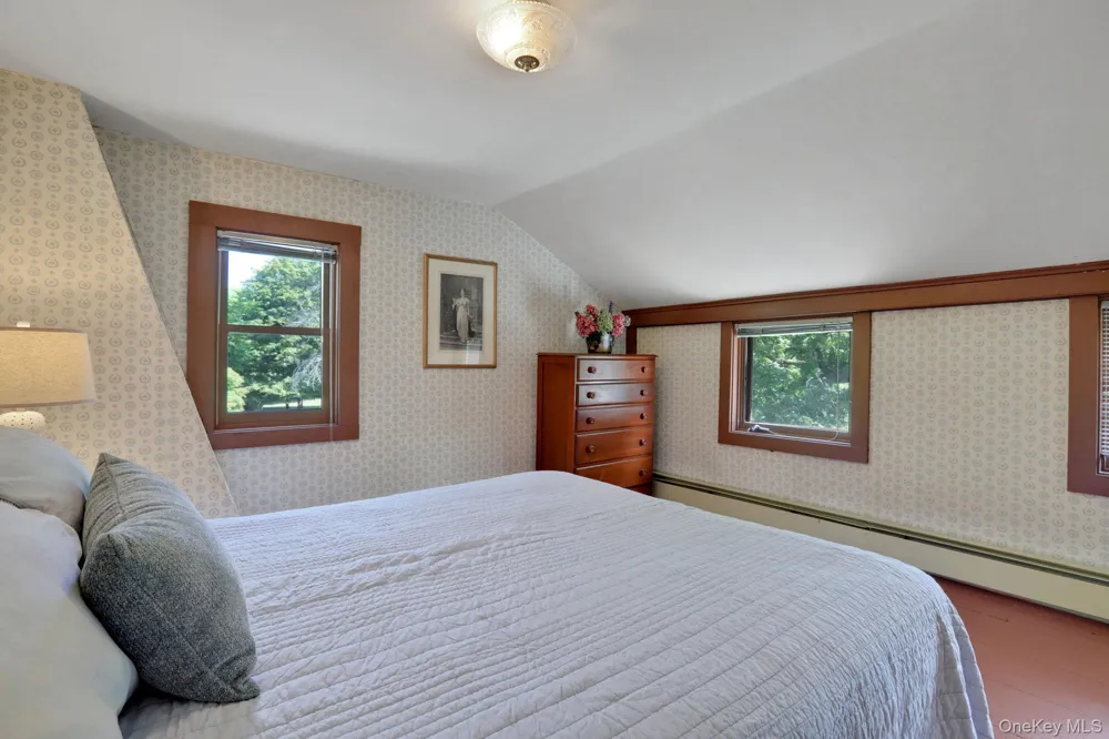 441 Ohioville Road New Paltz, NY 12561