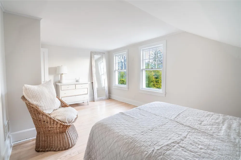 210 5th Street Greenport, NY 11944