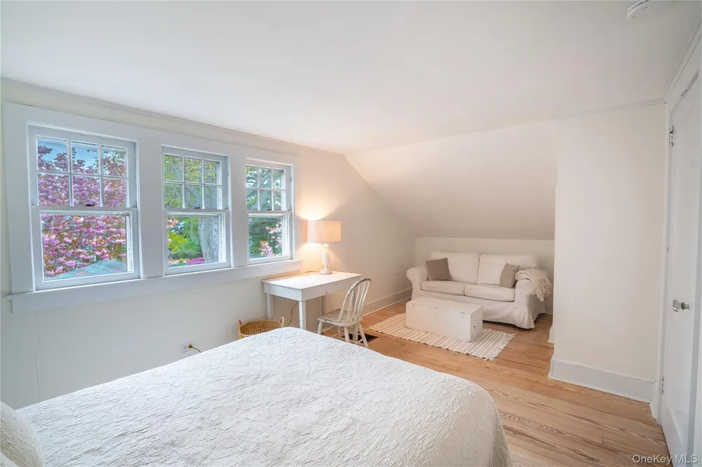 210 5th Street Greenport, NY 11944