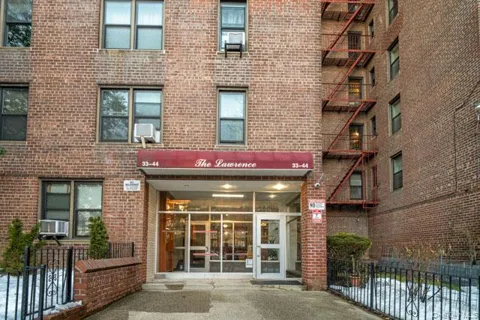 33-44 Junction Blvd #5V