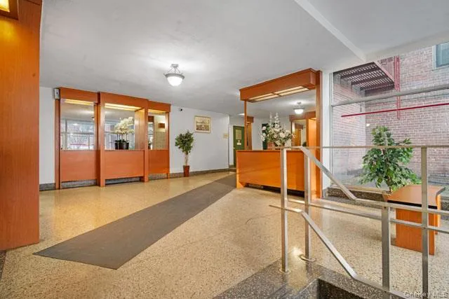 33-44 Junction Blvd #5V Jackson Heights, NY 11372