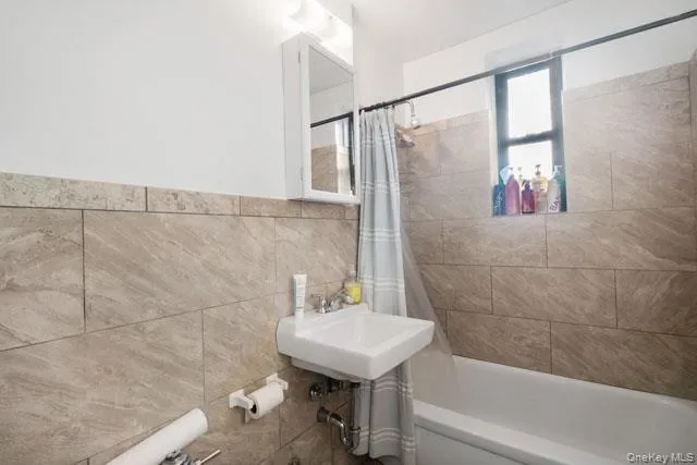 33-44 Junction Blvd #5V Jackson Heights, NY 11372
