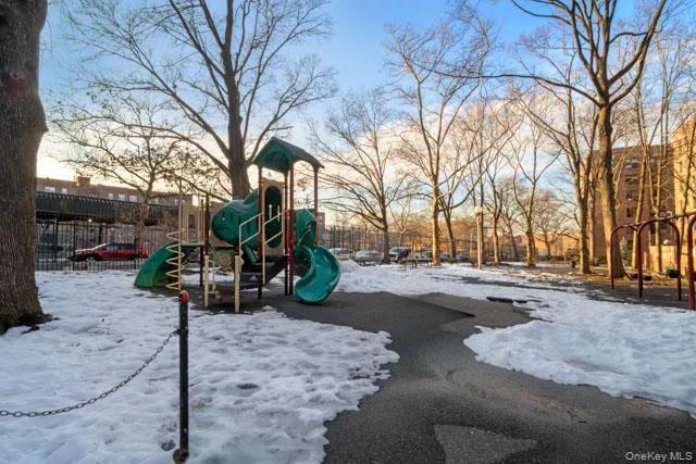 33-44 Junction Blvd #5V Jackson Heights, NY 11372