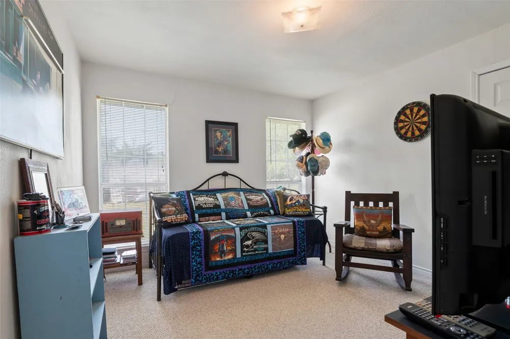 1579 County Road 3365 Ladonia, TX 75449