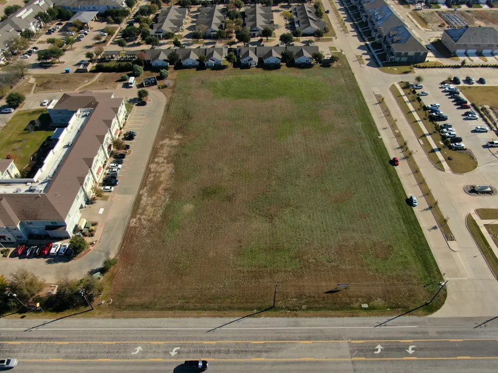 S 9th St Midlothian, TX 76065