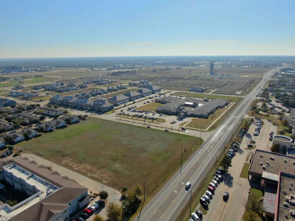 S 9th St Midlothian, TX 76065