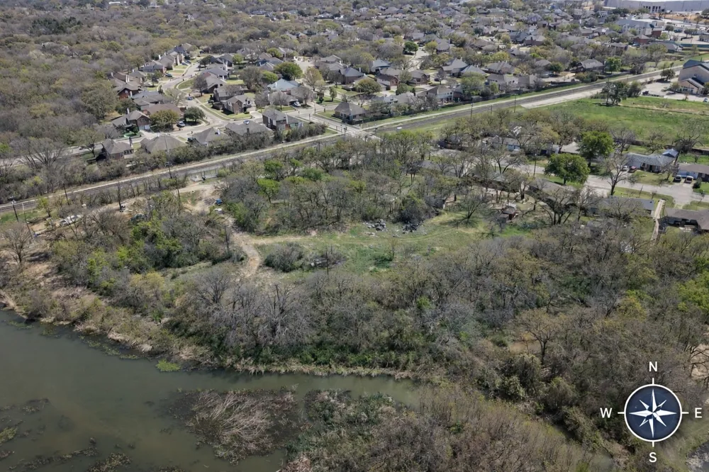 Burl St. Corinth, TX 76208