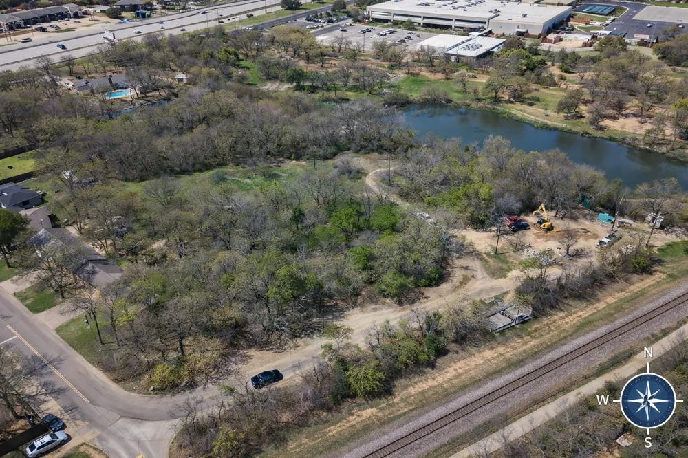 Burl St. Corinth, TX 76208