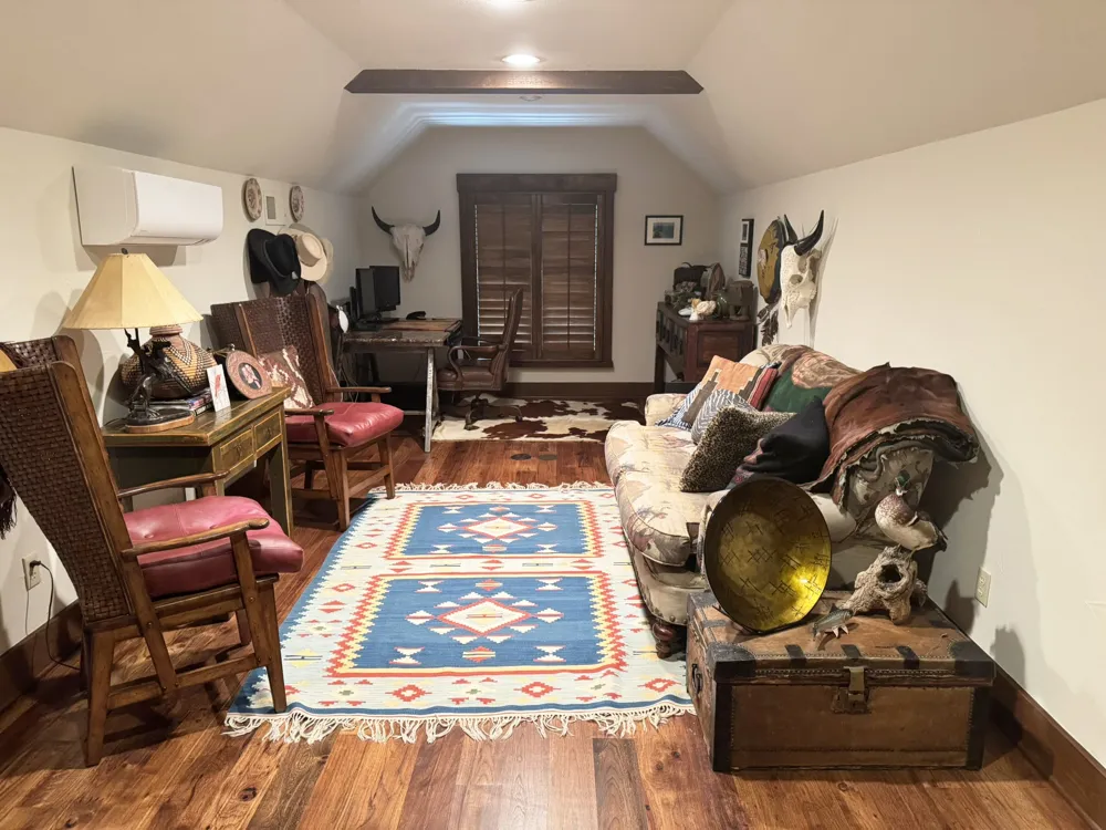 Address Not Shown Montalba, TX 75803