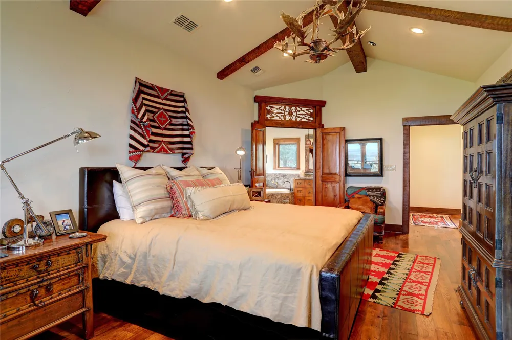 Address Not Shown Montalba, TX 75803