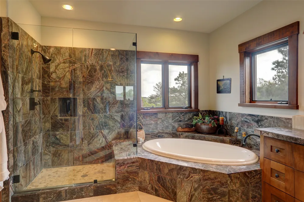 Address Not Shown Montalba, TX 75803