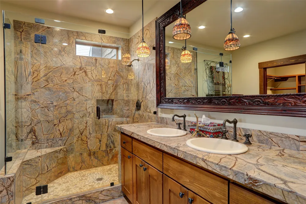Address Not Shown Montalba, TX 75803