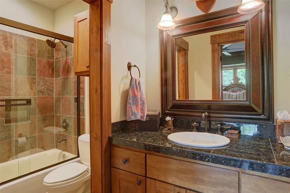 Address Not Shown Montalba, TX 75803