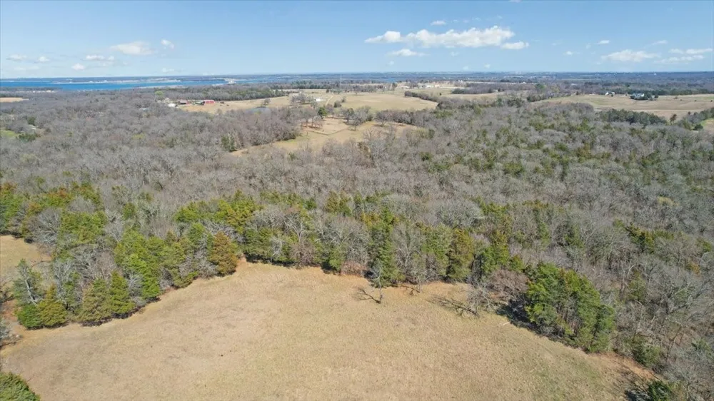 1966 County Road 2980 Windom, TX 75492