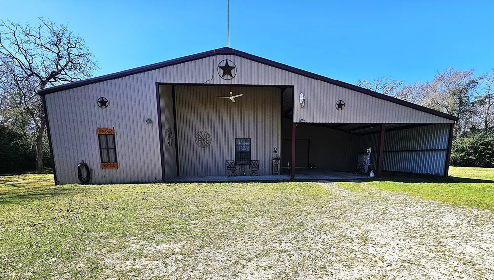 414 Lcr 763 Groesbeck, TX 76642