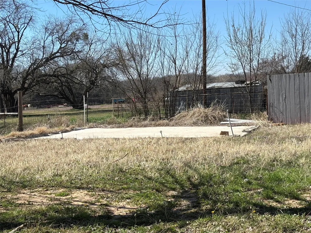 5252 E FM 1396 Telephone, TX 75488