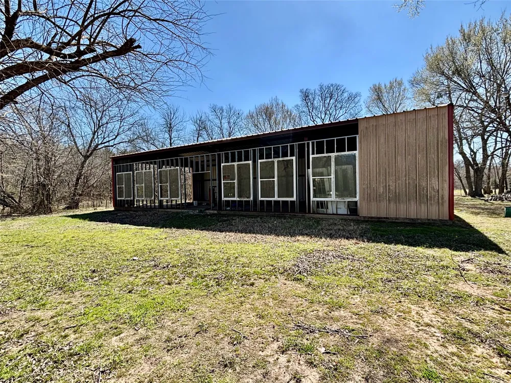 5252 E FM 1396 Telephone, TX 75488