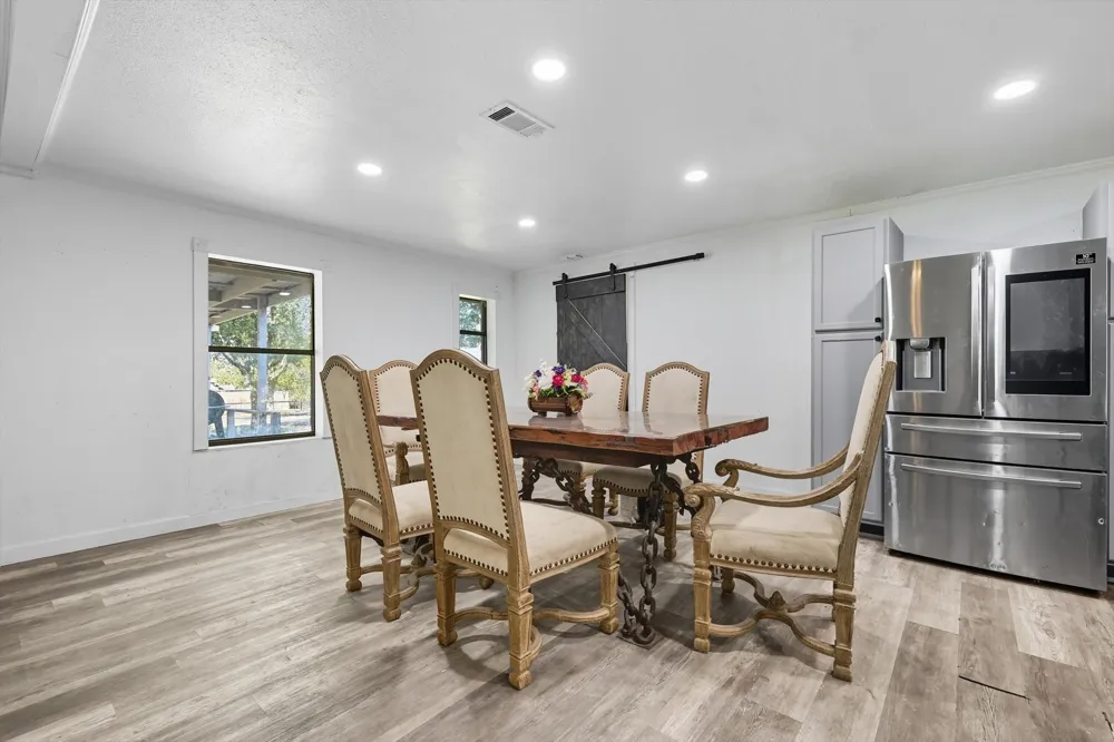 1118 Private Road 425 Whitewright, TX 75491