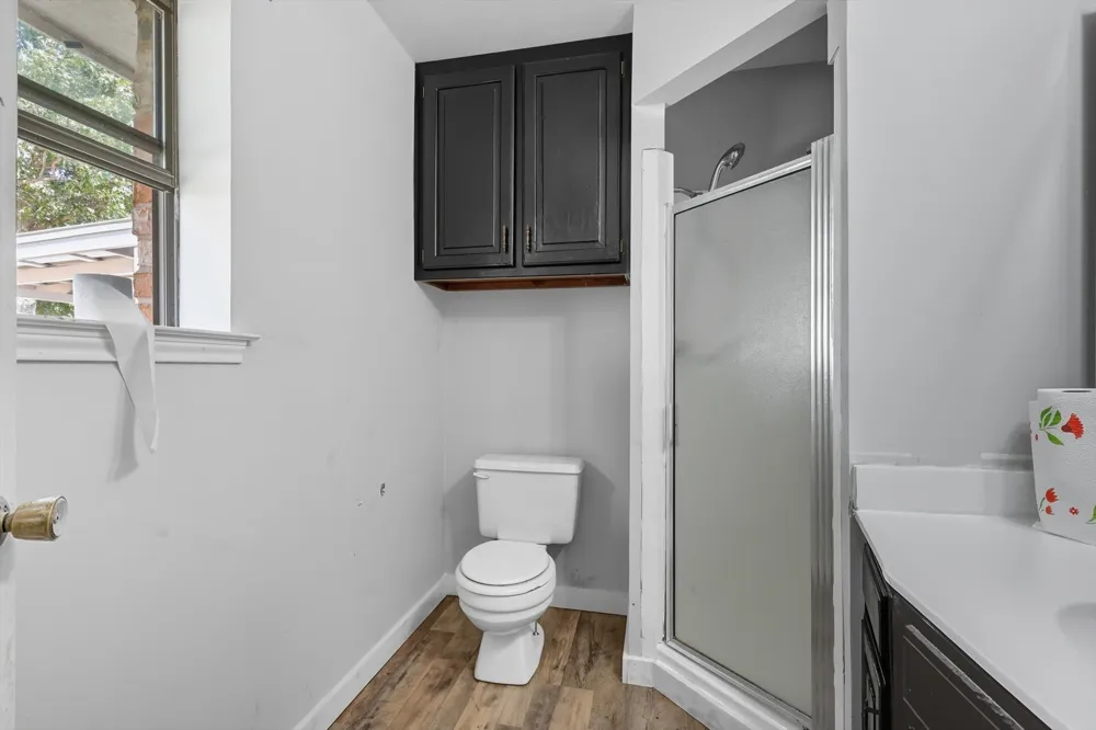 1118 Private Road 425 Whitewright, TX 75491