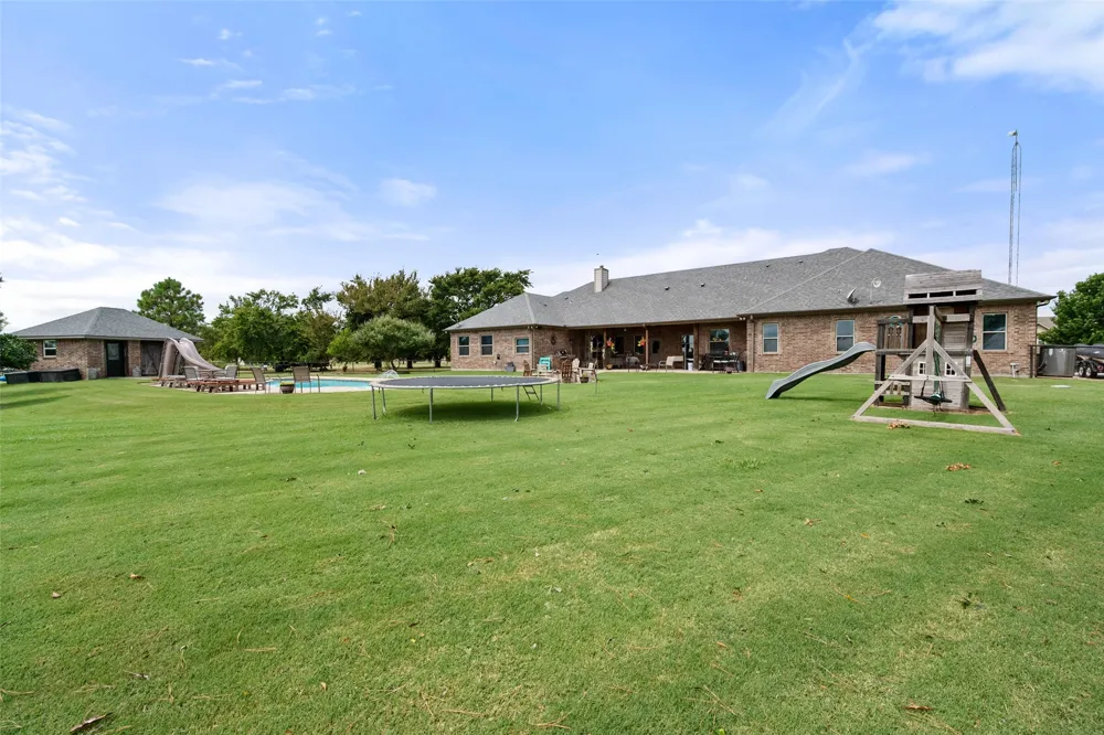 606 Sunset Point Kerens, TX 75144