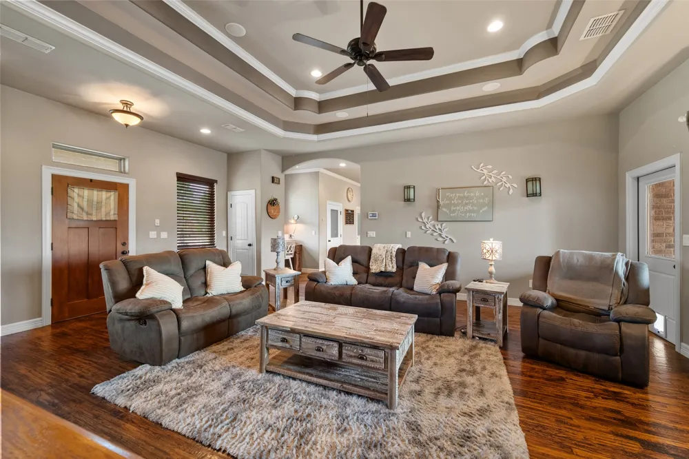 606 Sunset Point Kerens, TX 75144