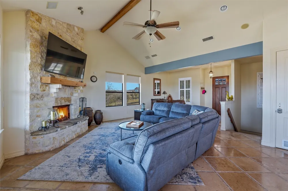 6161 W Hells Gate Drive Possum Kingdom Lake, TX 76475