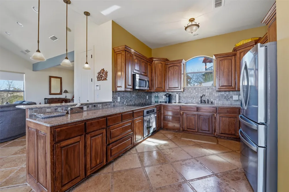 6161 W Hells Gate Drive Possum Kingdom Lake, TX 76475