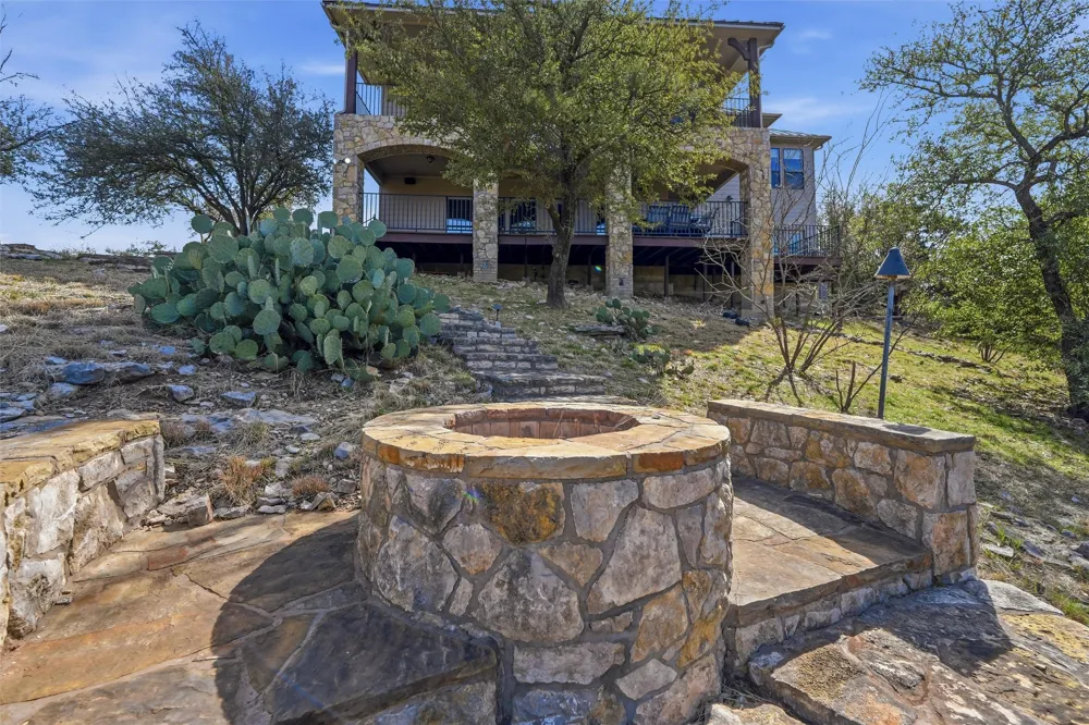 6161 W Hells Gate Drive Possum Kingdom Lake, TX 76475
