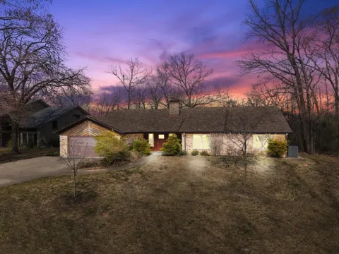 615 Private Road 5881