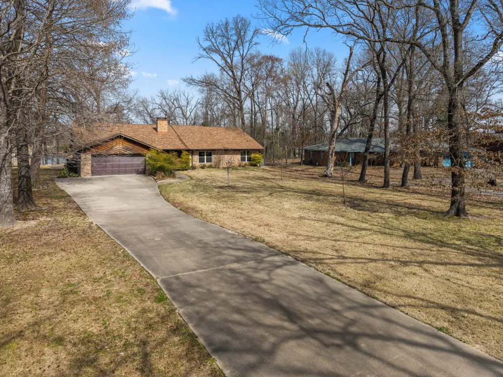 615 Private Road 5881 Yantis, TX 75497