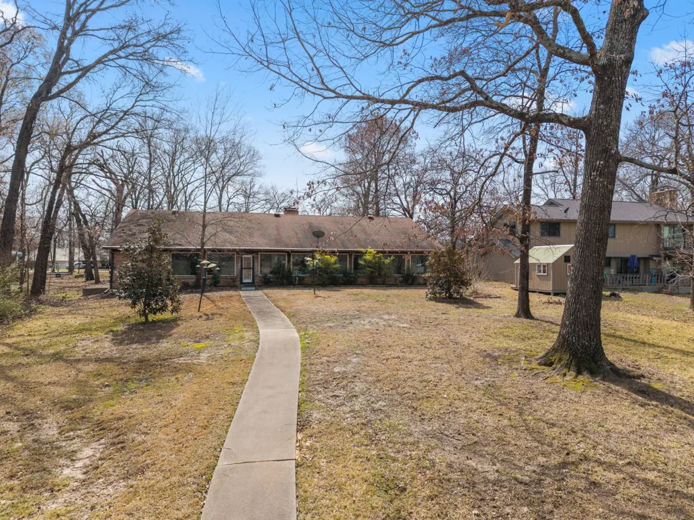 615 Private Road 5881 Yantis, TX 75497
