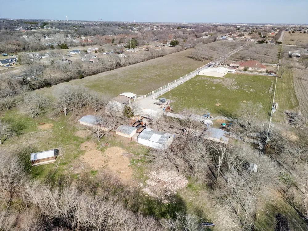 2020 S Bridgefarmer Road Lowry Crossing, TX 75069