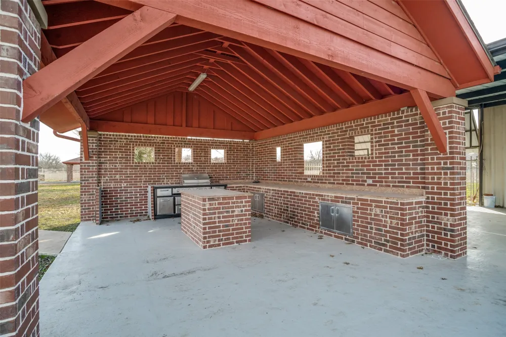 2020 S Bridgefarmer Road Lowry Crossing, TX 75069