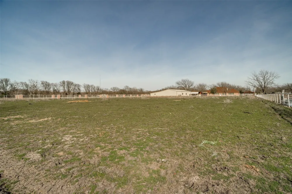 2020 S Bridgefarmer Road Lowry Crossing, TX 75069