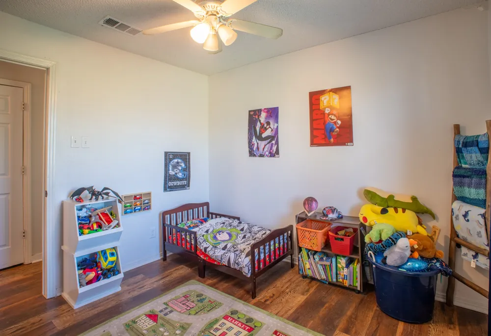 1916 S Hwy 14 Groesbeck, TX 76642