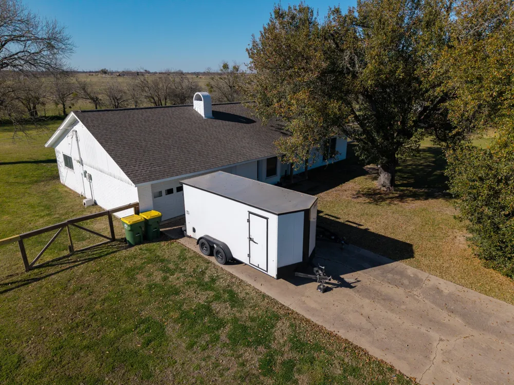 1916 S Hwy 14 Groesbeck, TX 76642