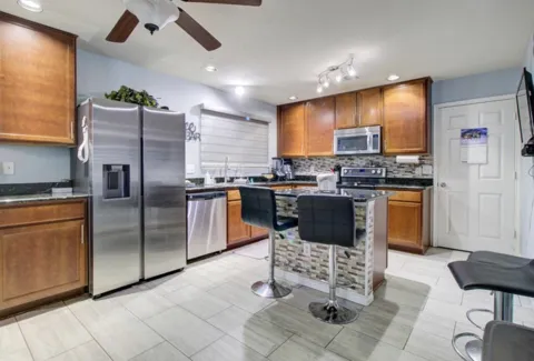 1333 Falcon Drive
