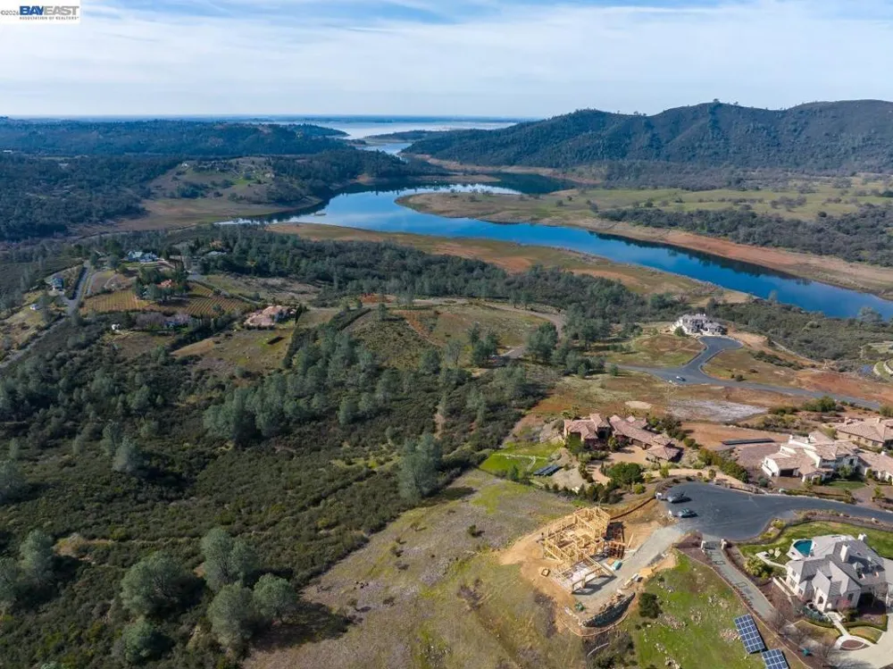 7850 Watermark Place El Dorado Hills, CA 95762