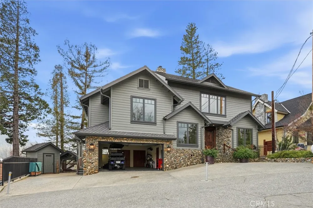 39290 Point Bass Lake, CA 93604