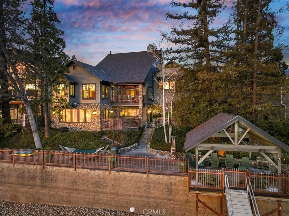 39290 Point Bass Lake, CA 93604