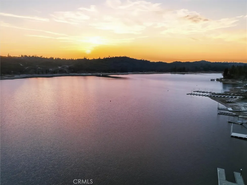 39290 Point Bass Lake, CA 93604