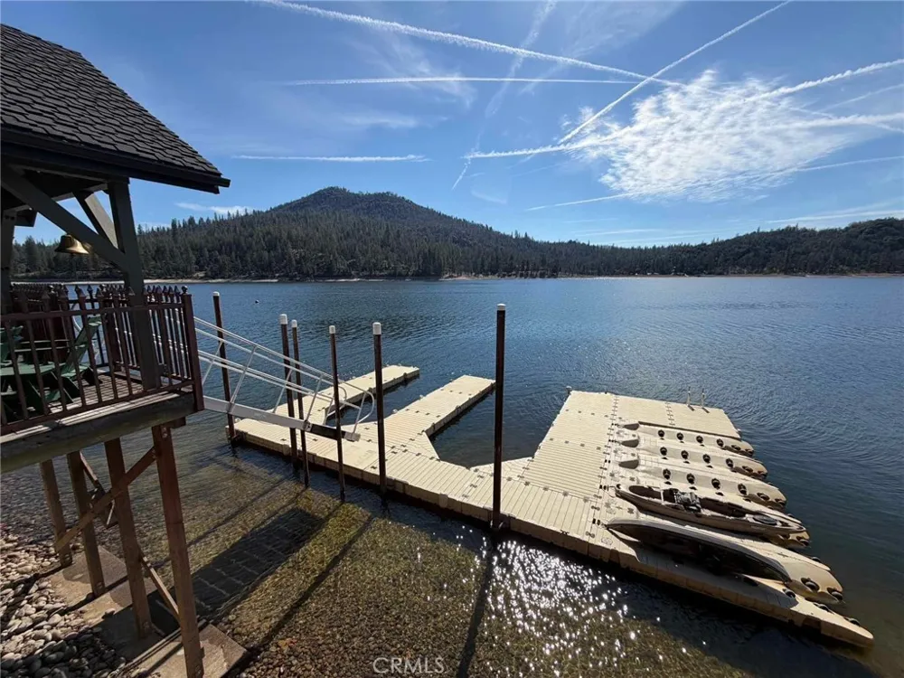 39290 Point Bass Lake, CA 93604