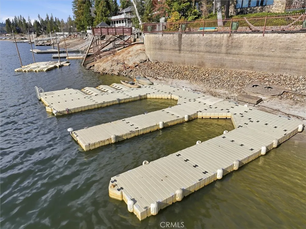 39290 Point Bass Lake, CA 93604
